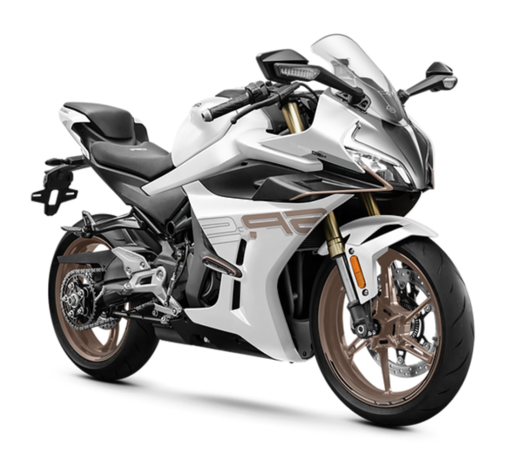 CF Moto 450SR S TC: Deportiva a examen — precio y opinión